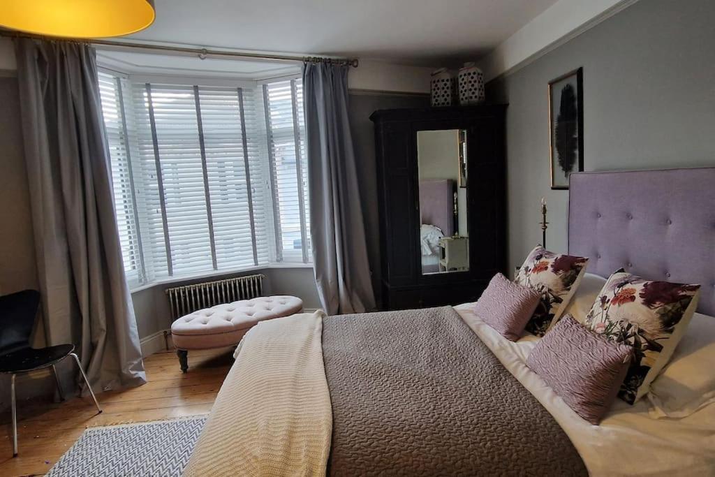 Stylish Townhouse 15 Mins To Laines & Seafront Vila Brighton Exterior foto